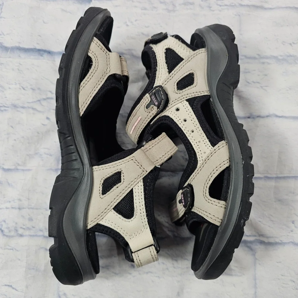 ECCO Offroad Yucatan Sport Sandals Womens 39 8 Beige Black Receptor Hiking Trail